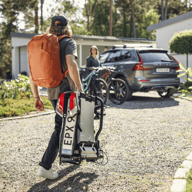 Portabicicletas de bola de remolque Thule EasyFold XT 2 – Image 2
